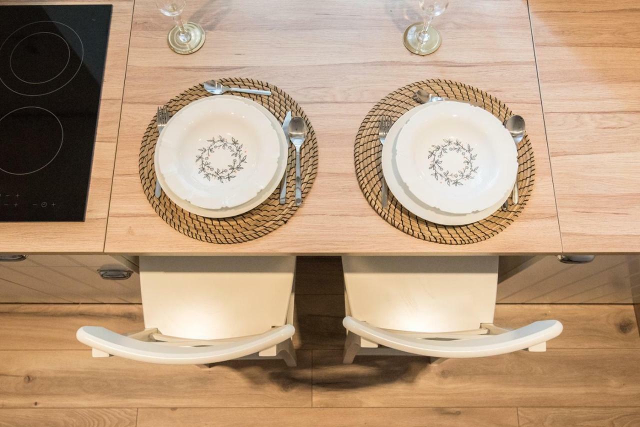 Leona Deluxe Apartments Pula Zewnętrze zdjęcie